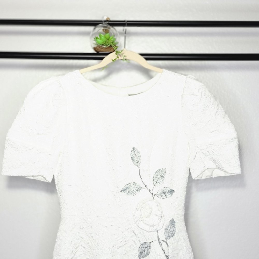 Sifa Fashion White Leaf + Flower Applique Dress - Picture 2 of 10
